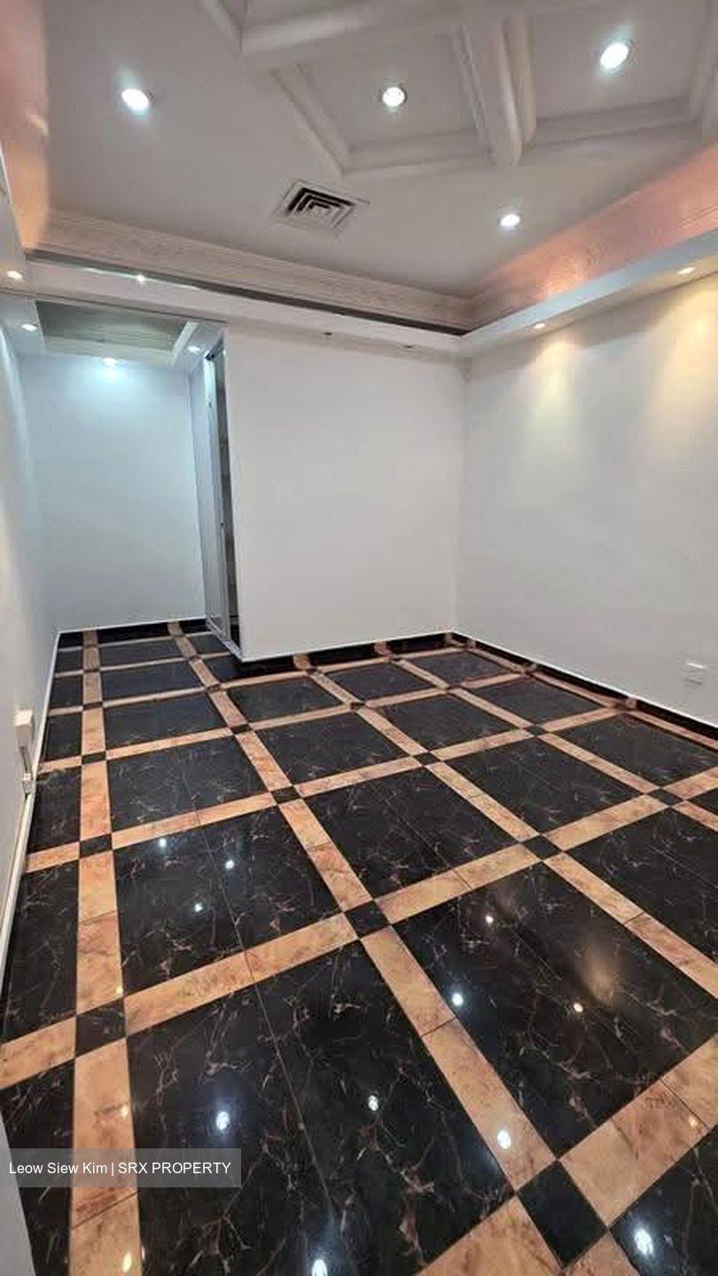 Bukit Timah Shopping Centre (D21), Shop House #627363801